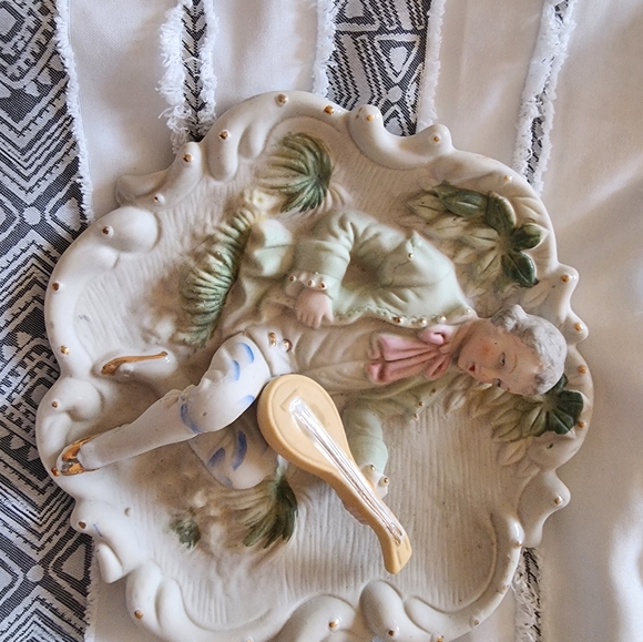 S Andrea Bisque wall hangings - Picture 2 of 4